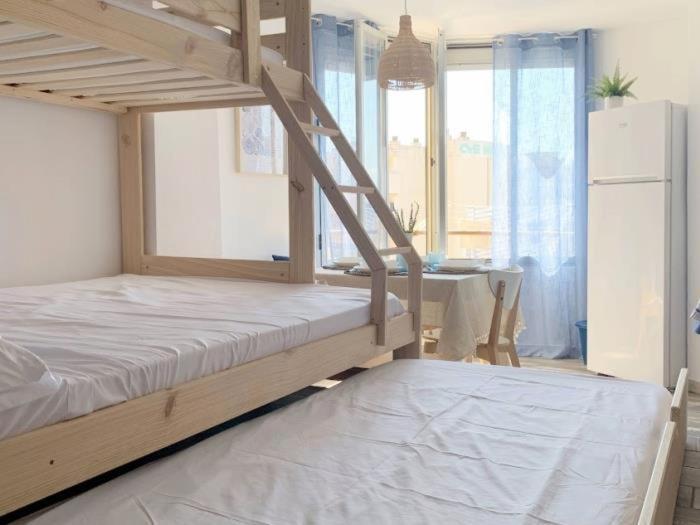 Apartbeach La Brisa Y Frente Playa La Pineda Exterior foto